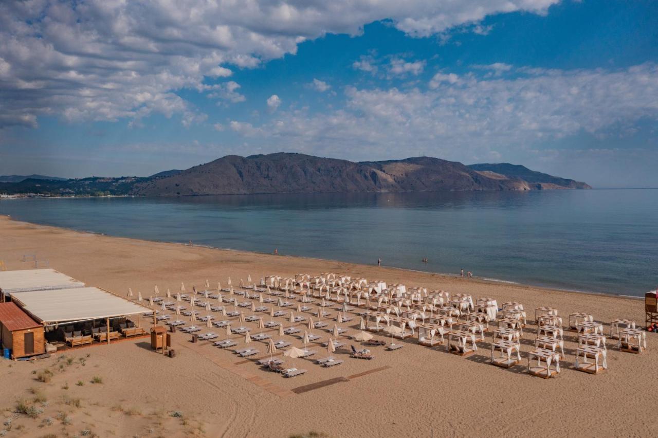 Georgioupolis Suites & Aqua Park Asproulianoi Exterior photo
